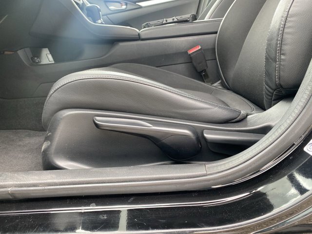 Used 2020 Honda Civic Sport image 12