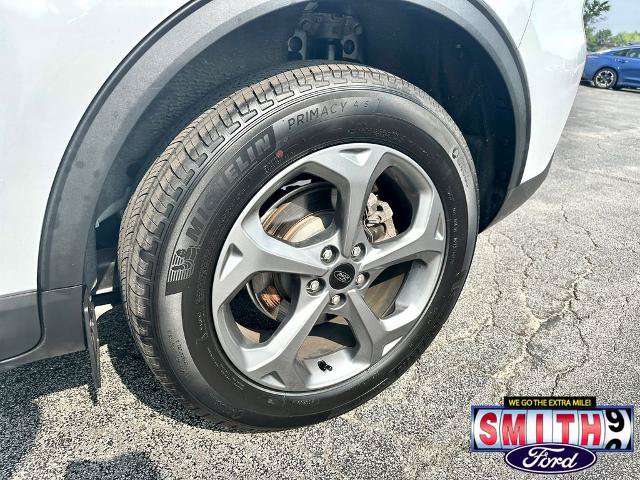 Certified 2025 Ford Escape ST-Line Select AWD/4WD image 11