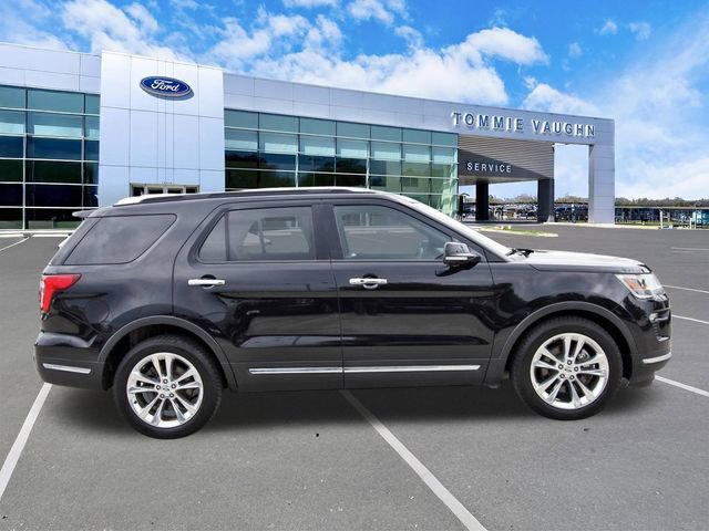 Certified 2019 Ford Explorer Limited w/ Ford Safe & Smart Package FWD image 5