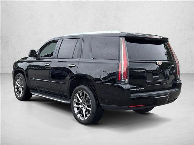 Used 2020 Cadillac Escalade Premium Luxury w/ Escalade Sport Edition AWD/4WD image 8