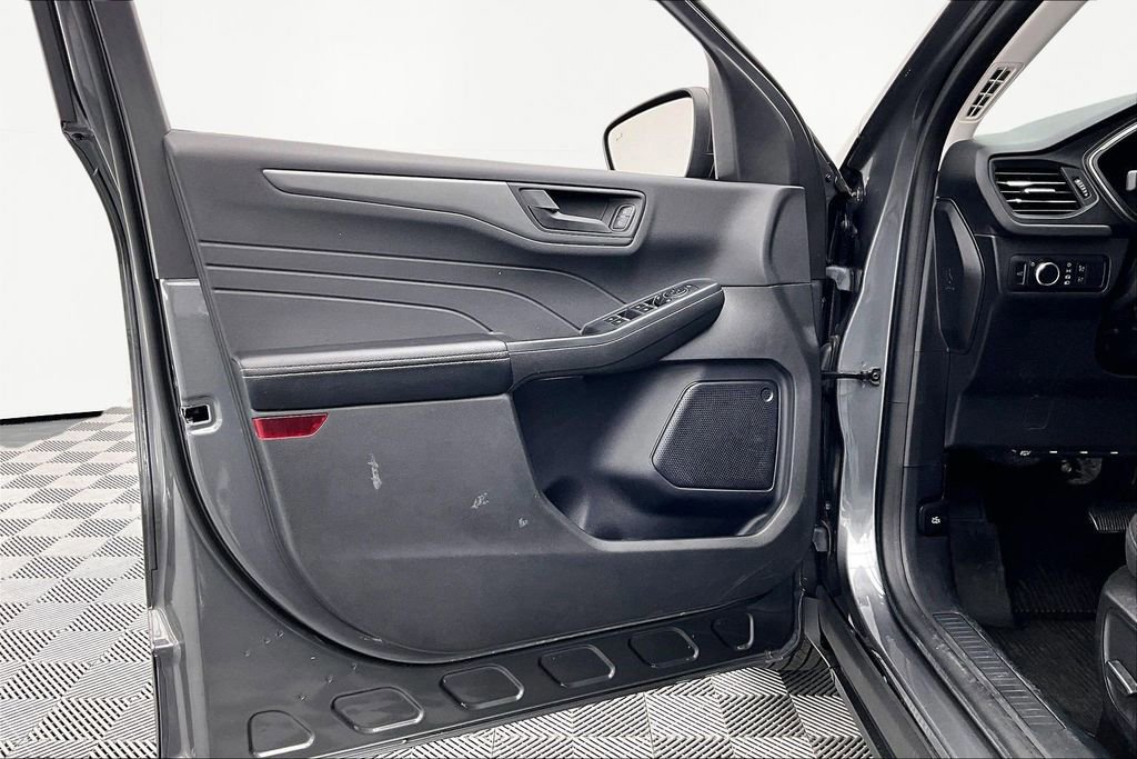 Certified 2023 Ford Escape Active image 23