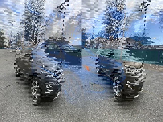 Certified 2018 Ford Edge Titanium image 2
