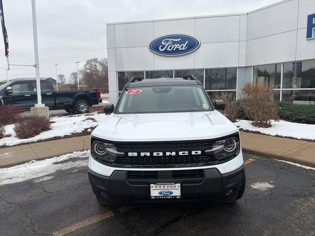 Certified 2025 Ford Bronco Sport Outer Banks w/ Outer Banks Tech Package+ image 2