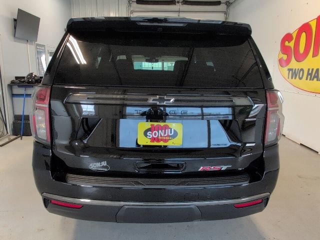 Used 2022 Chevrolet Tahoe RST w/ Luxury Package AWD/4WD image 4