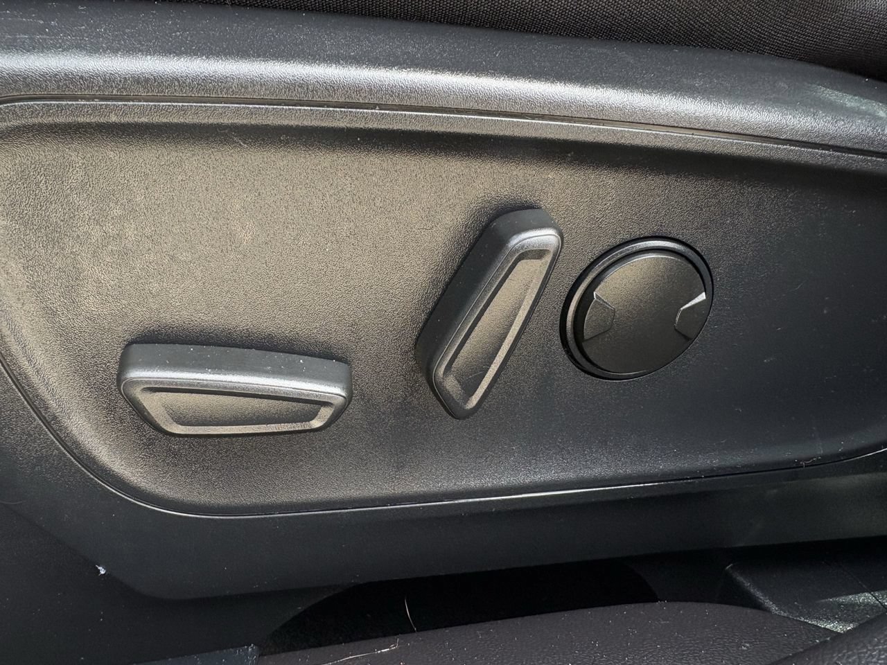 Certified 2024 Ford Escape Active FWD image 25
