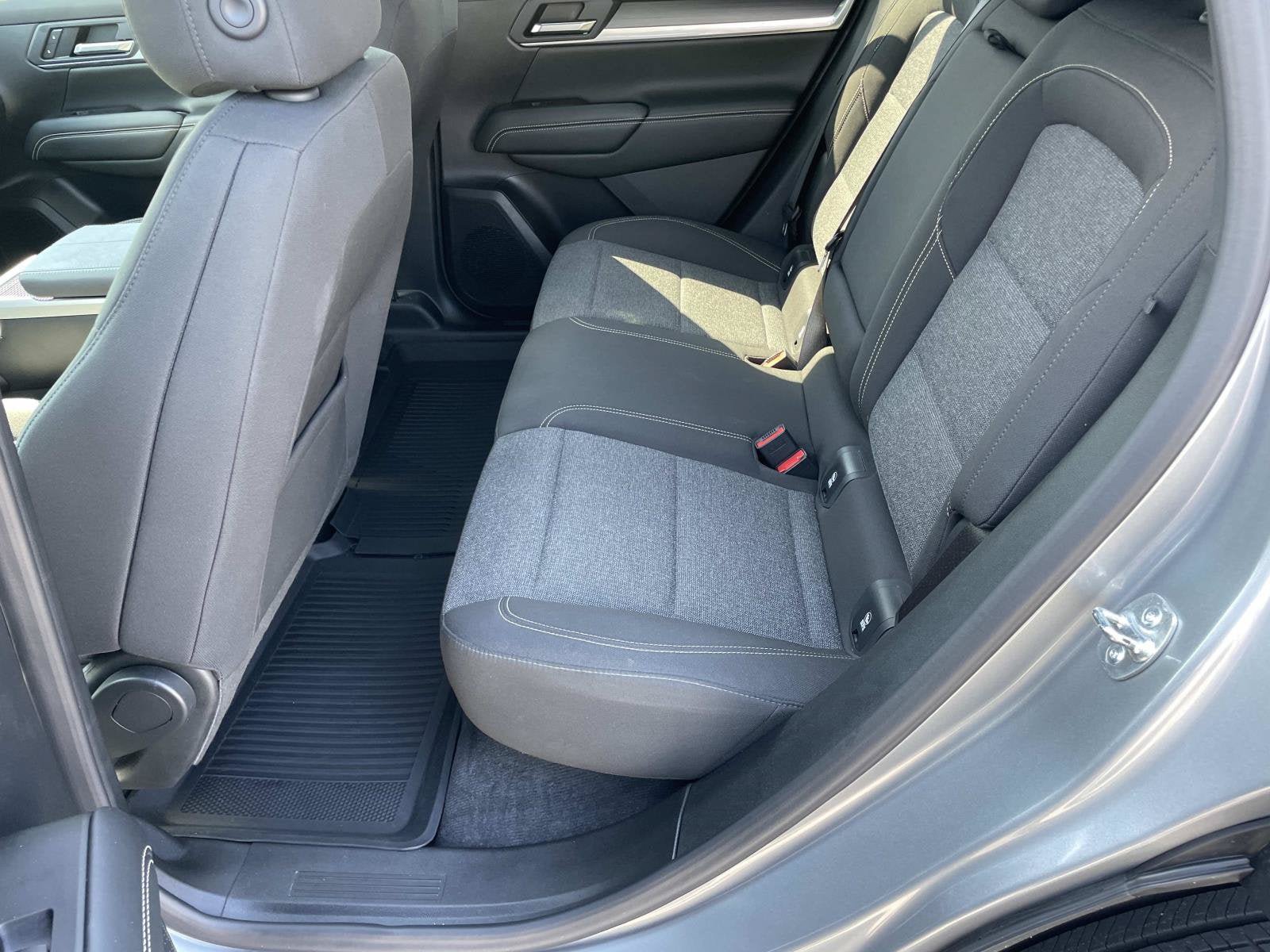 Used 2025 GMC Terrain Elevation AWD/4WD image 12