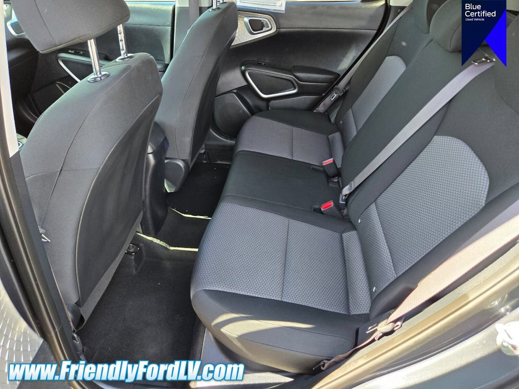 Used 2024 Kia Soul LX w/ Option Group 015 FWD image 10