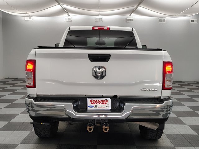 Used 2024 RAM 2500 Tradesman w/ Chrome Appearance Group AWD/4WD image 8