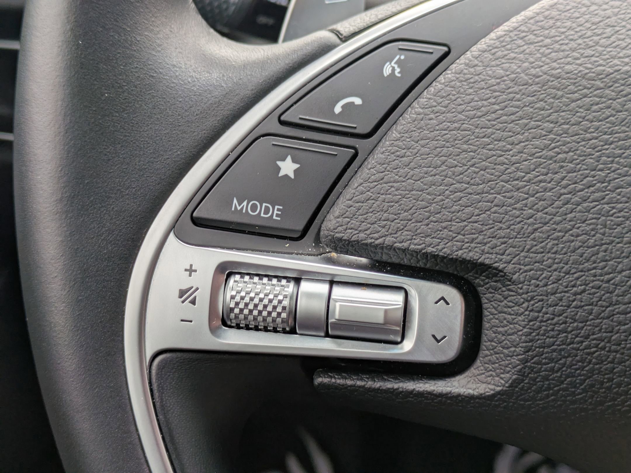 Used 2023 Genesis G80 2.5T RWD image 15