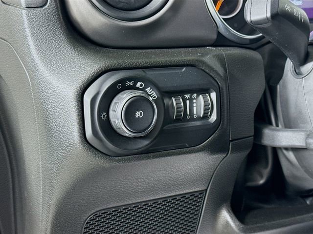 Used 2022 Jeep Wrangler Unlimited Sport image 10