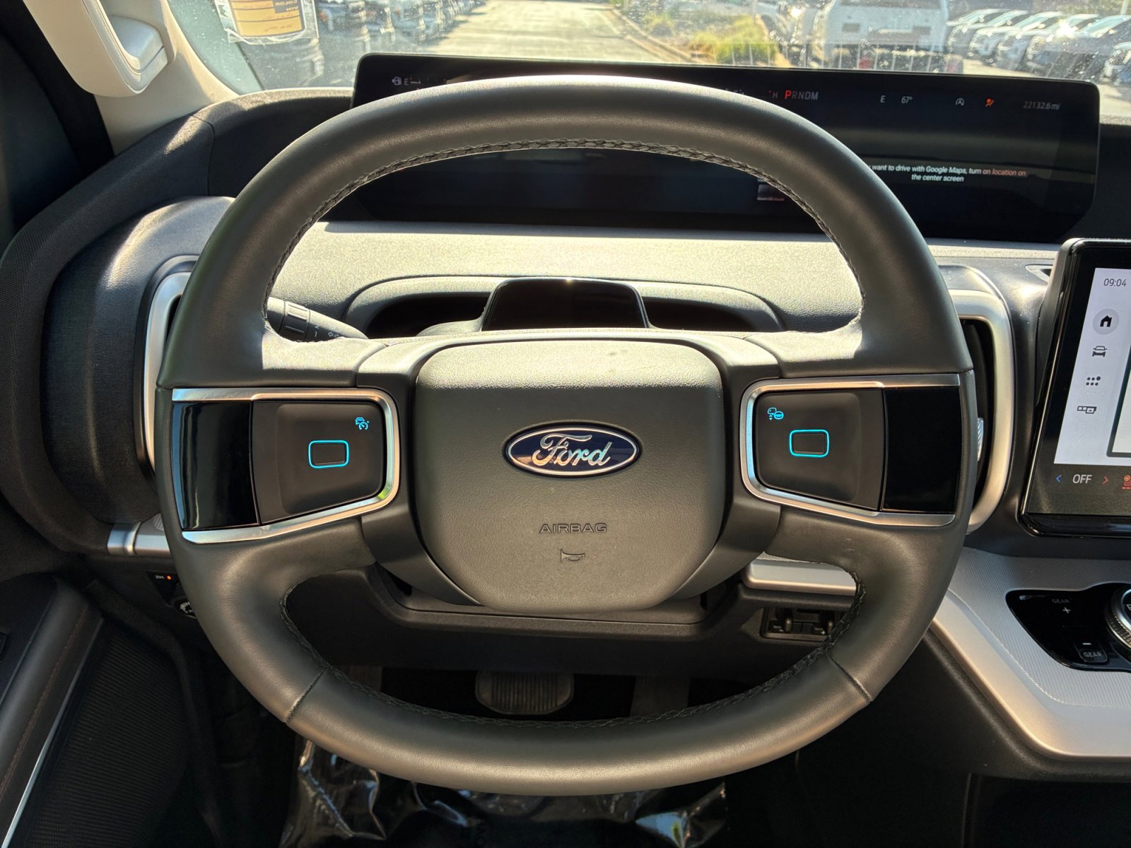Certified 2025 Ford Expedition Active AWD/4WD image 9