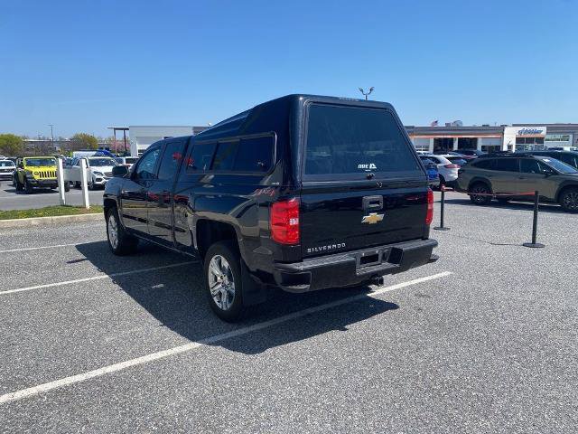 Used 2018 Chevrolet Silverado 1500 Custom w/ Custom Value Package image 3