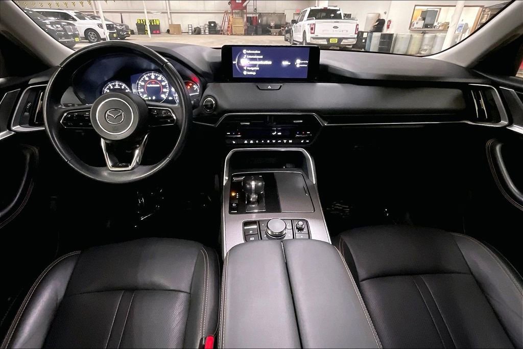 Used 2024 MAZDA CX-90 3.3 Turbo w/ Preferred Plus image 14