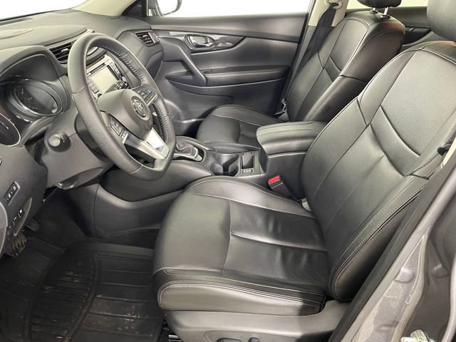 Used 2019 Nissan Rogue SL w/ Premium Package image 7