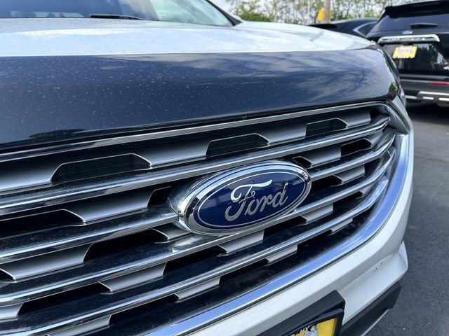 Certified 2022 Ford Edge Titanium image 11
