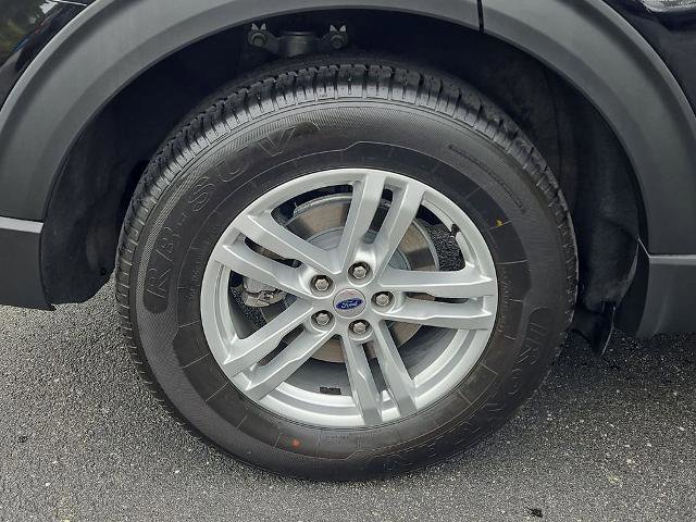 Certified 2022 Ford Explorer XLT w/ Equipment Group 202A image 28