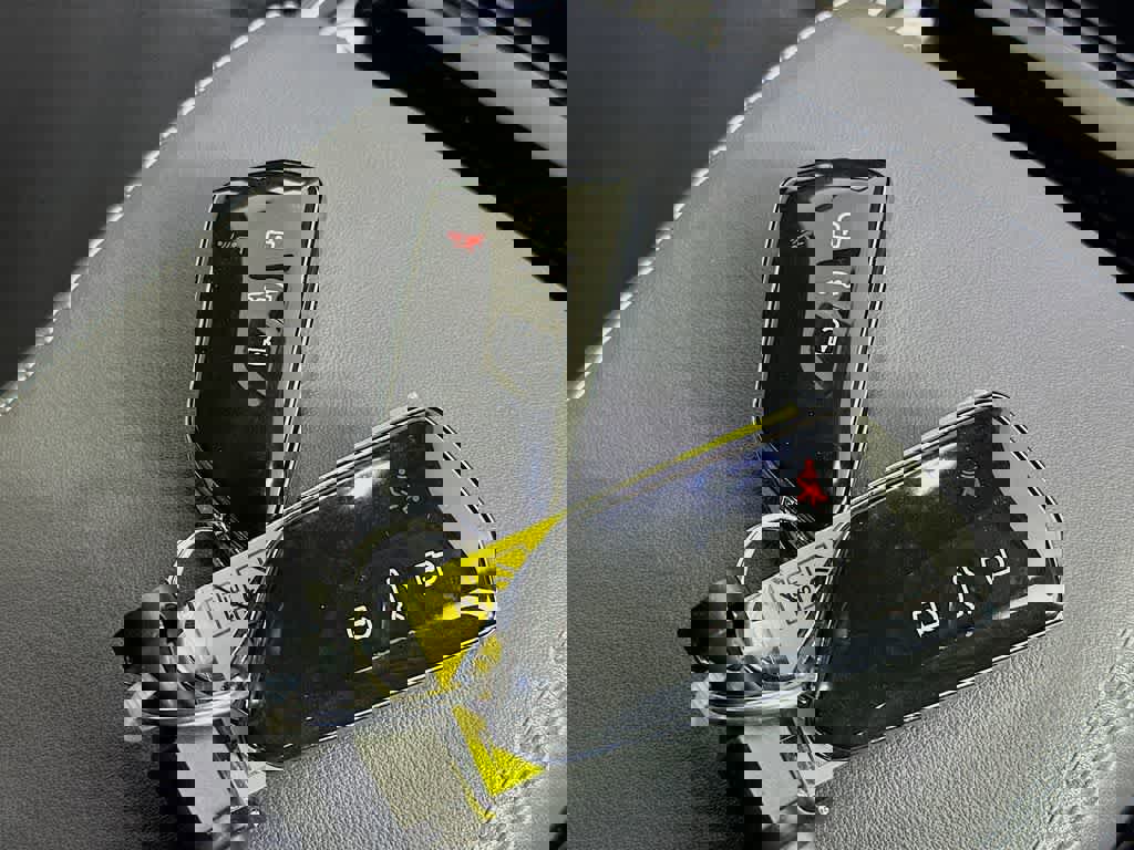 Used 2023 Volkswagen ID.4 Pro S image 25