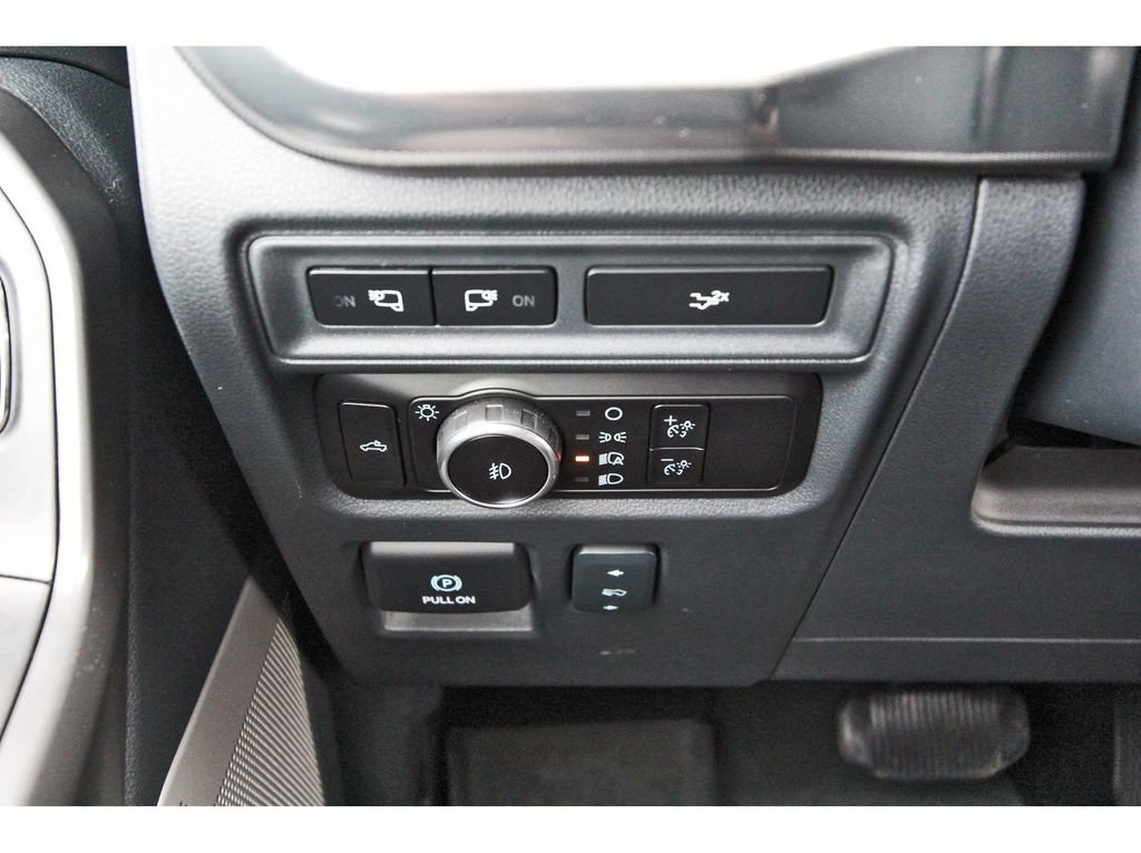 Certified 2024 Ford F150 Lariat w/ FX4 Off-Road Package AWD/4WD image 19
