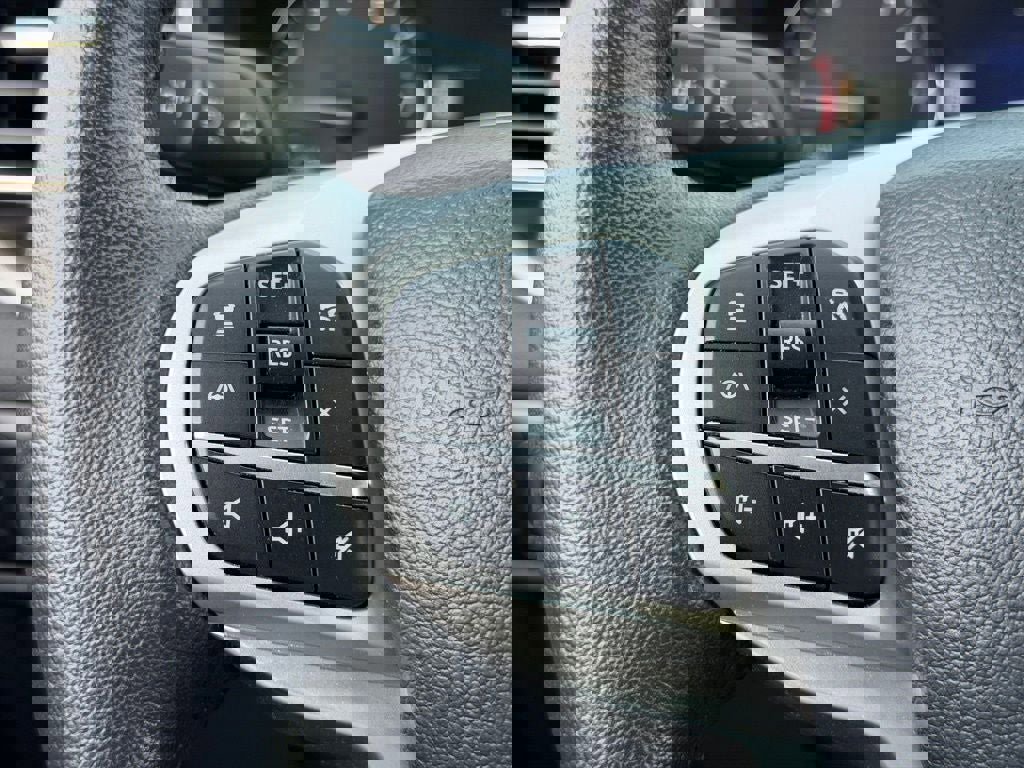 Certified 2023 Ford Explorer XLT w/ Equipment Group 202A image 30