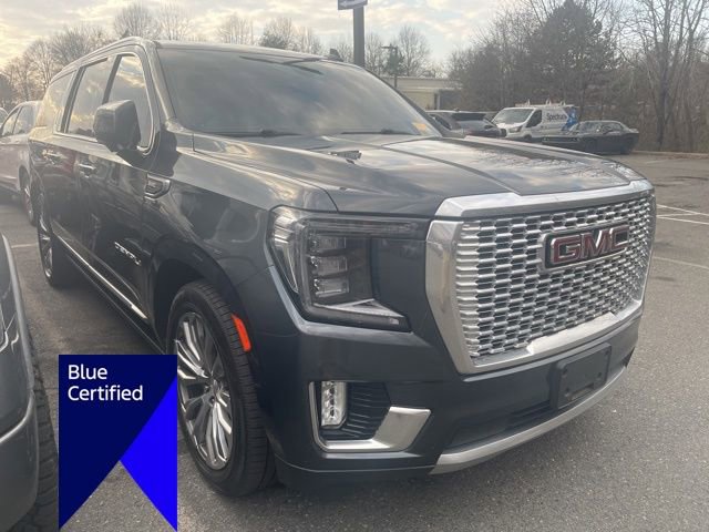 Used 2021 GMC Yukon XL Denali w/ Denali Ultimate Package image 3