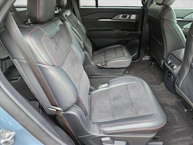 Certified 2025 Ford Explorer ST w/ Sun And Sound Package AWD/4WD image 17