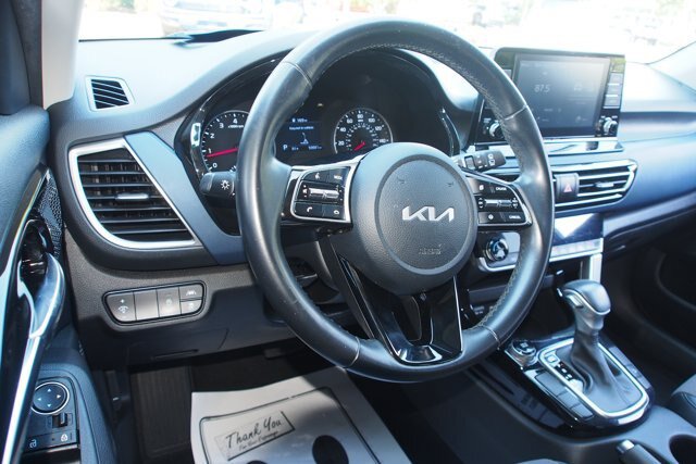 Used 2023 Kia Seltos S FWD image 15