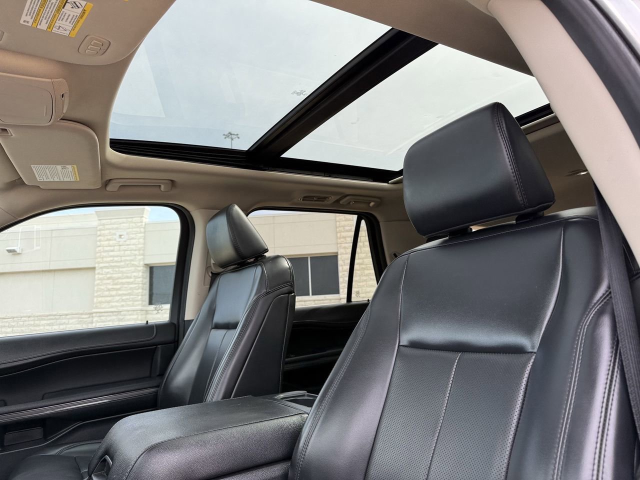 Certified 2022 Ford Expedition XLT image 23