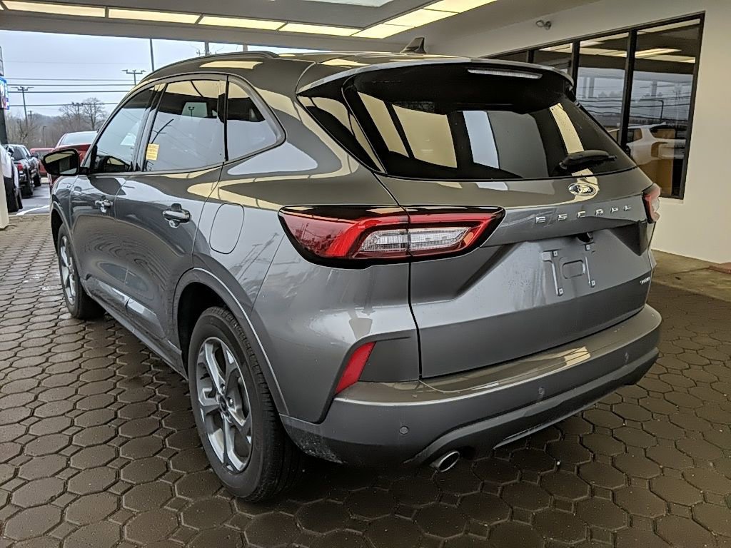Certified 2024 Ford Escape ST-Line w/ Tech Pack #1 image 8