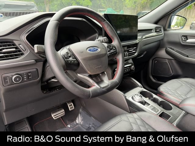 Certified 2023 Ford Escape ST-Line Elite w/ Premium Technology Package AWD/4WD image 17