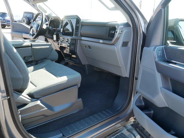 Certified 2025 Ford F150 XLT w/ Equipment Group 301A Standard AWD/4WD image 19