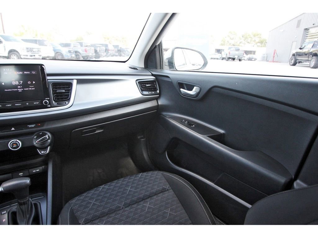 Used 2023 Kia Rio LX image 13