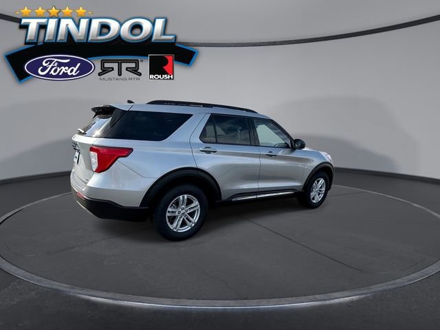 Certified 2024 Ford Explorer XLT w/ Equipment Group 202A image 5
