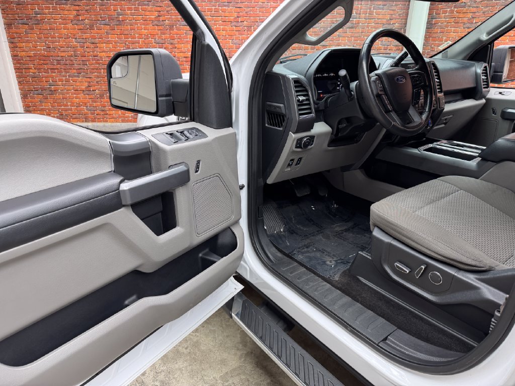 Certified 2017 Ford F150 XLT w/ Equipment Group 302A Luxury AWD/4WD image 9