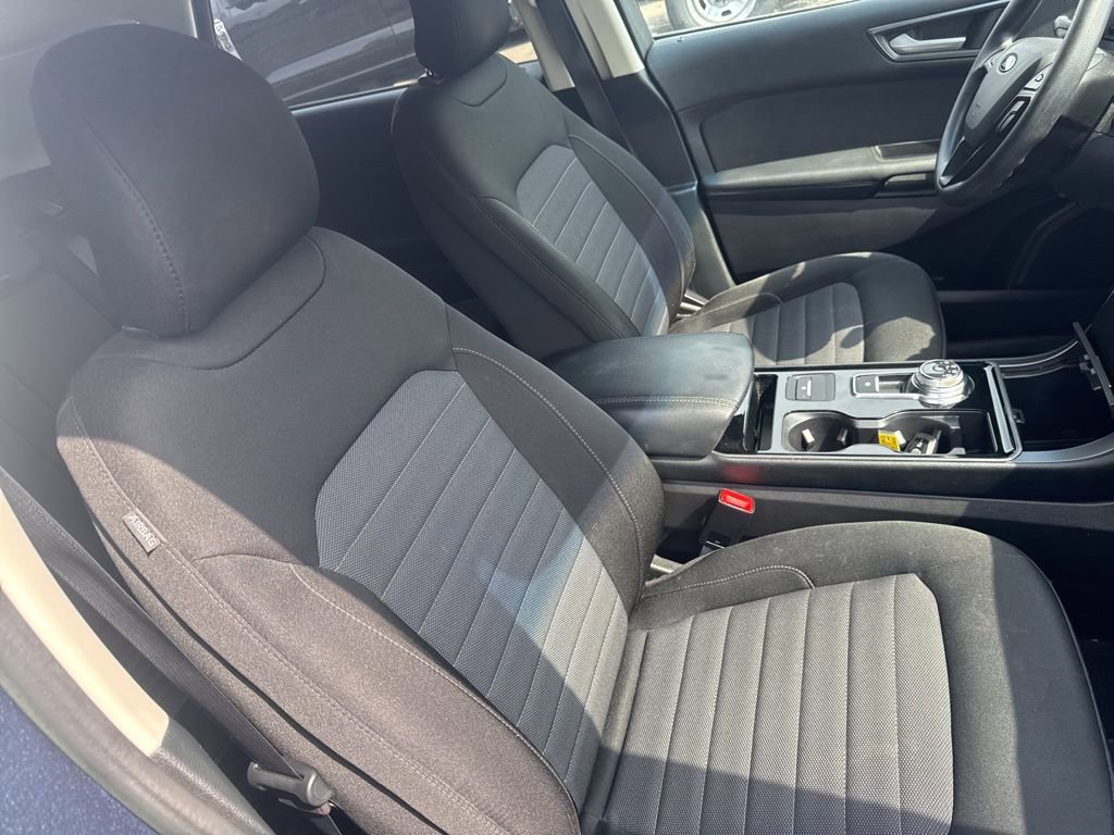 Certified 2019 Ford Edge SE FWD image 29