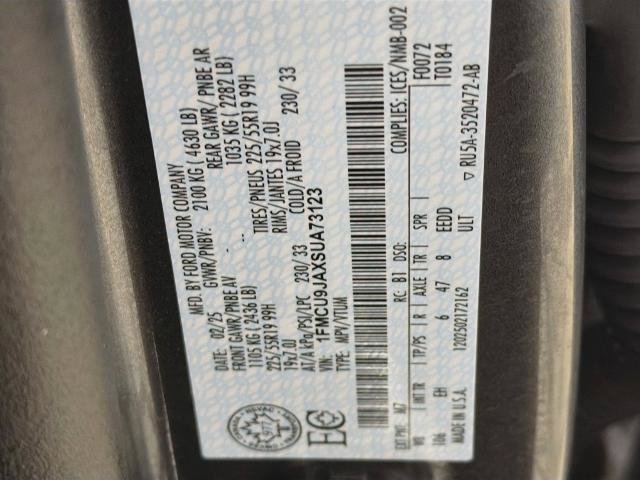 Certified 2025 Ford Escape Platinum AWD/4WD image 31
