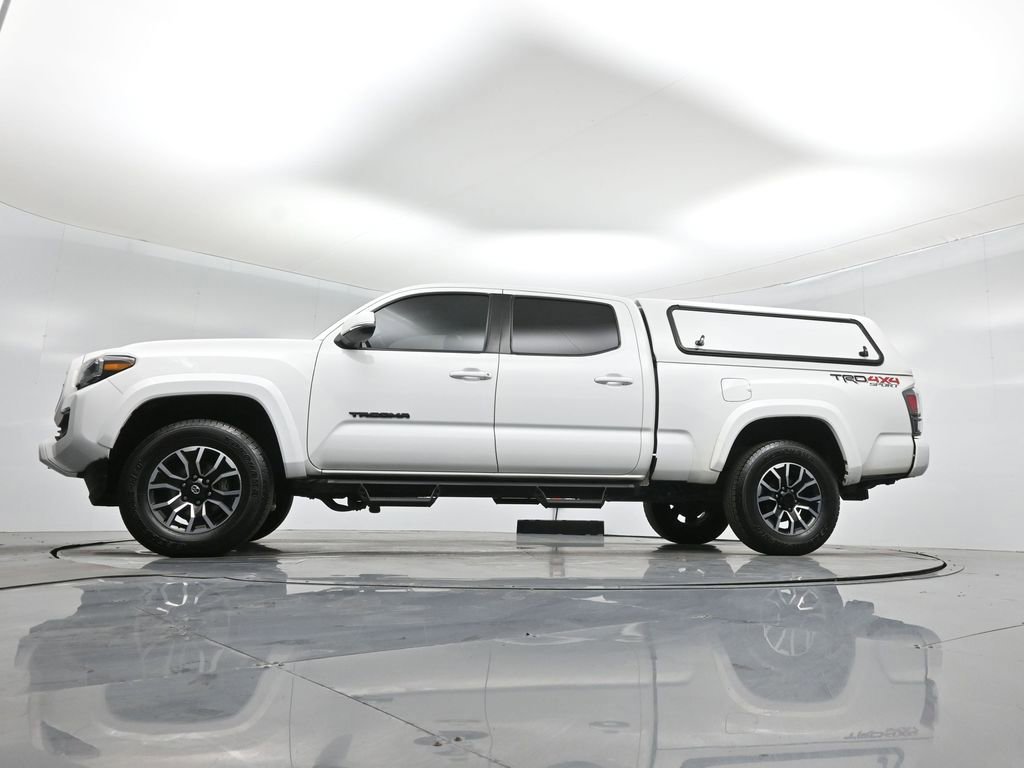 Used 2022 Toyota Tacoma TRD Sport image 24