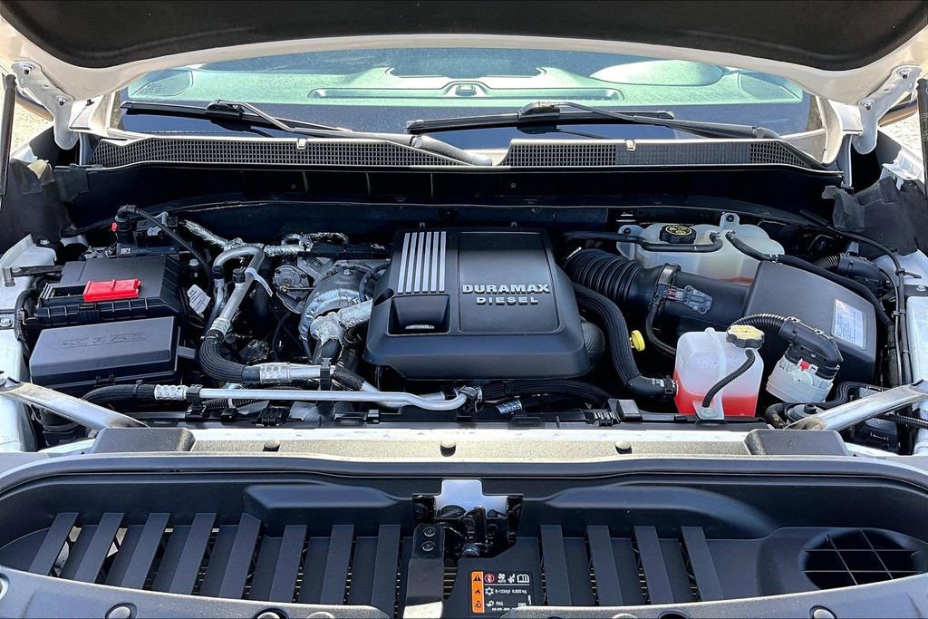 Used 2021 Chevrolet Silverado 1500 LTZ w/ Z71 Off-Road Package AWD/4WD image 10