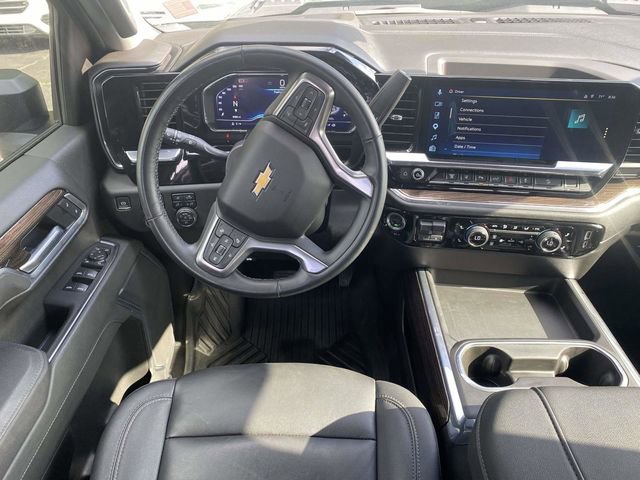 Used 2025 Chevrolet Silverado 2500 LT w/ All Star Edition AWD/4WD image 13