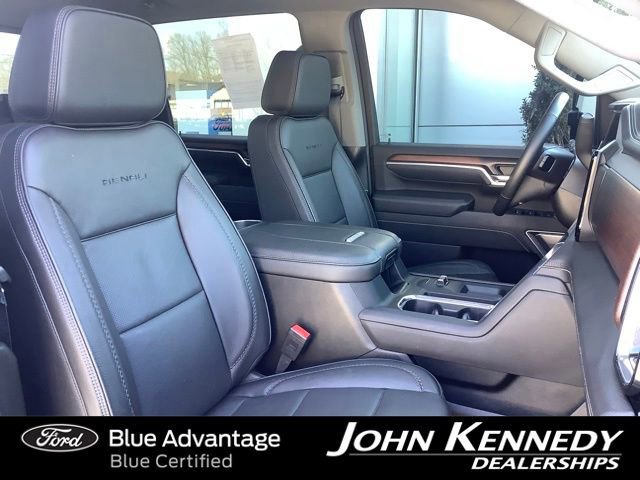 Used 2025 GMC Sierra 2500 Denali w/ Denali Reserve Package AWD/4WD image 25