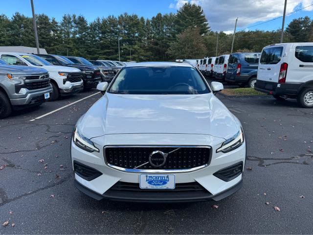 Used 2025 Volvo V60 B5 Cross Country Plus AWD/4WD image 9