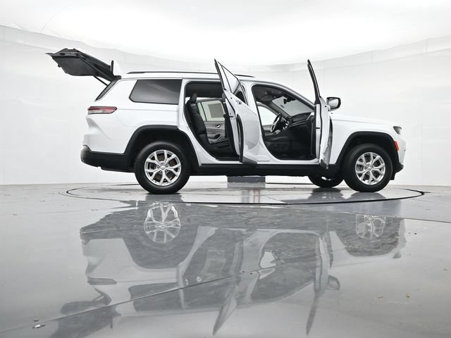 Used 2023 Jeep Grand Cherokee L Limited AWD/4WD image 58