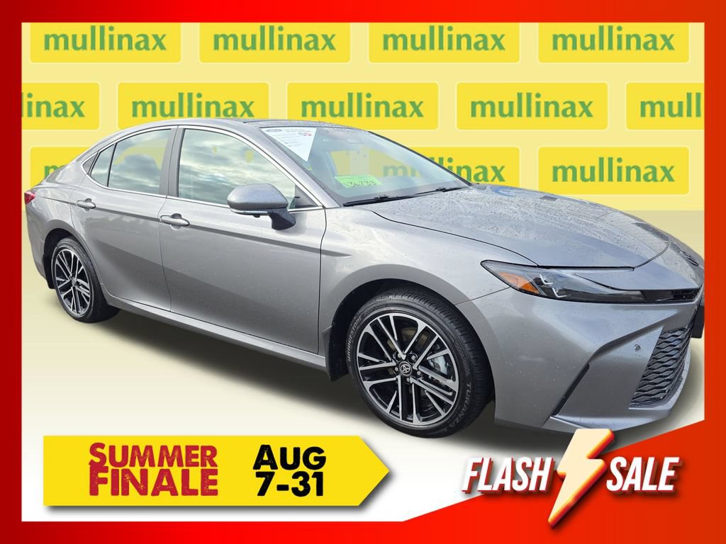 Used 2025 Toyota Camry XLE w/ Premium Plus Package