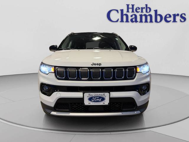 Used 2022 Jeep Compass Limited w/ Sun and Sound Group AWD/4WD image 2