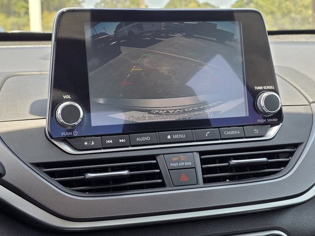 Used 2024 Nissan Altima 2.5 SR FWD image 11