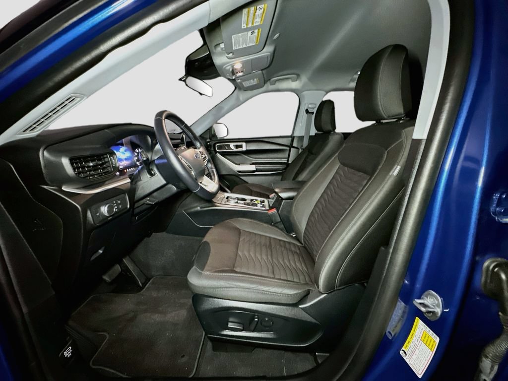 Certified 2021 Ford Explorer XLT AWD/4WD image 17