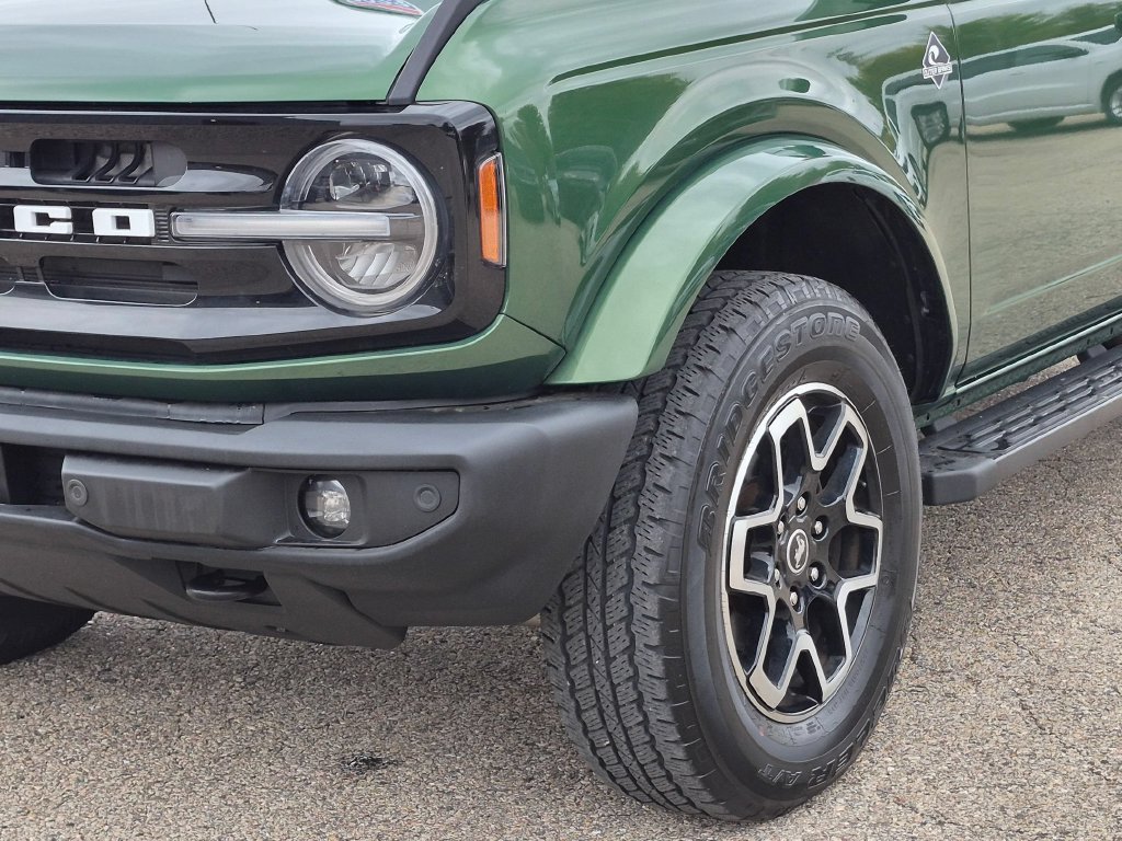 Certified 2023 Ford Bronco Outer Banks AWD/4WD image 9