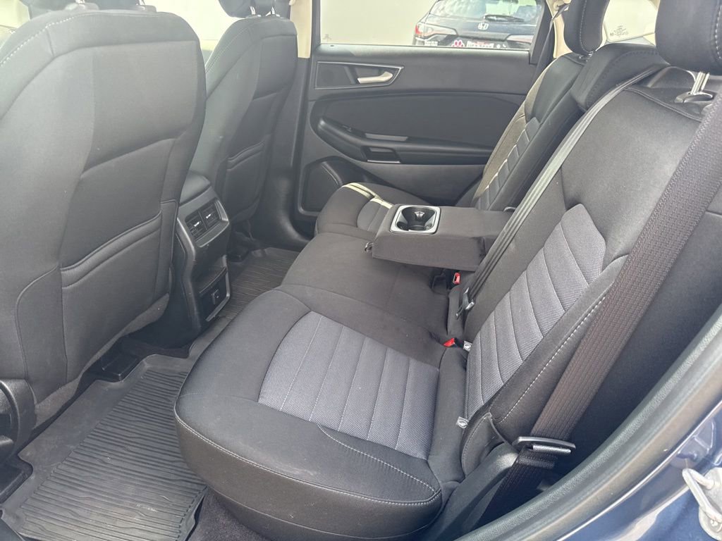 Certified 2019 Ford Edge SE FWD image 37