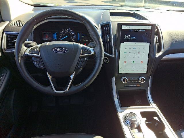 Certified 2024 Ford Edge SEL w/ Convenience Package AWD/4WD image 11