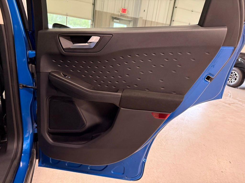 Certified 2020 Ford Escape SE AWD/4WD image 25