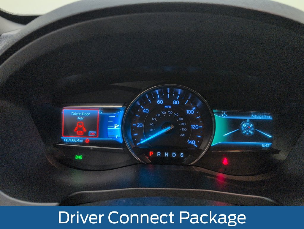 Certified 2019 Ford Explorer XLT w/ Equipment Group 202A FWD image 24